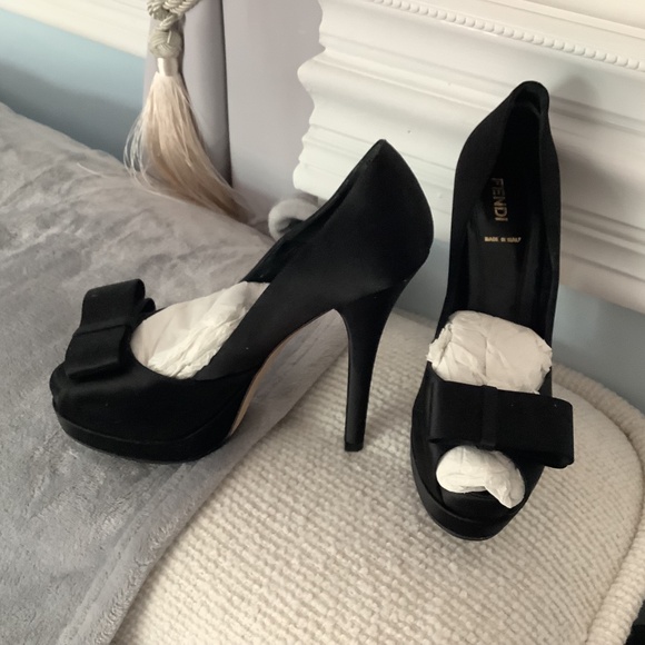 Shoes - Picture 8 of 13